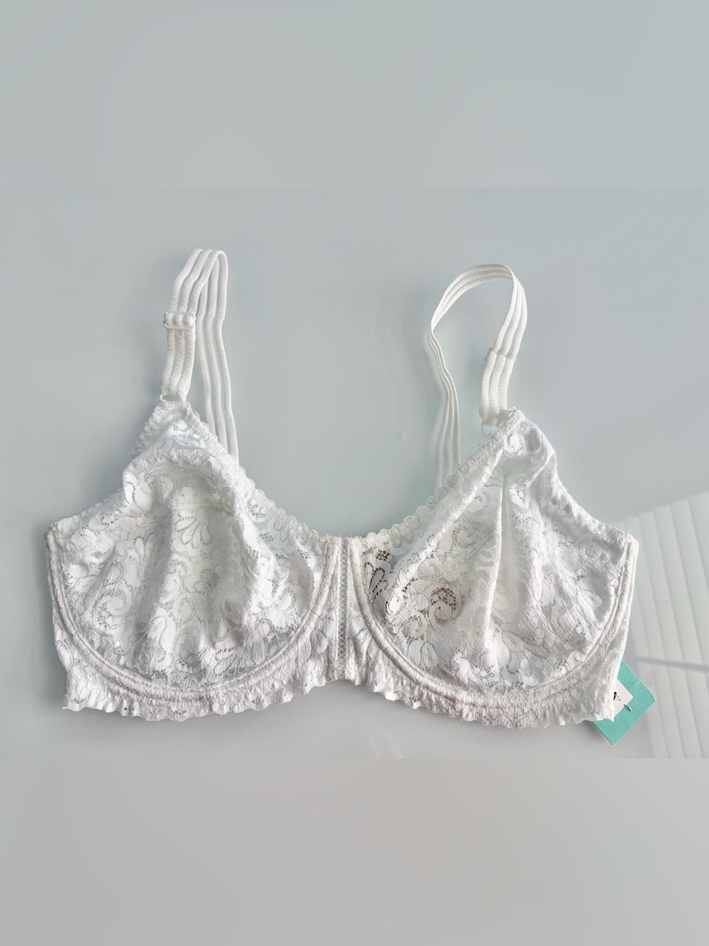 Dorina Women’s White  Jacqueline Unlined Lace Wire Bra Size 38DD